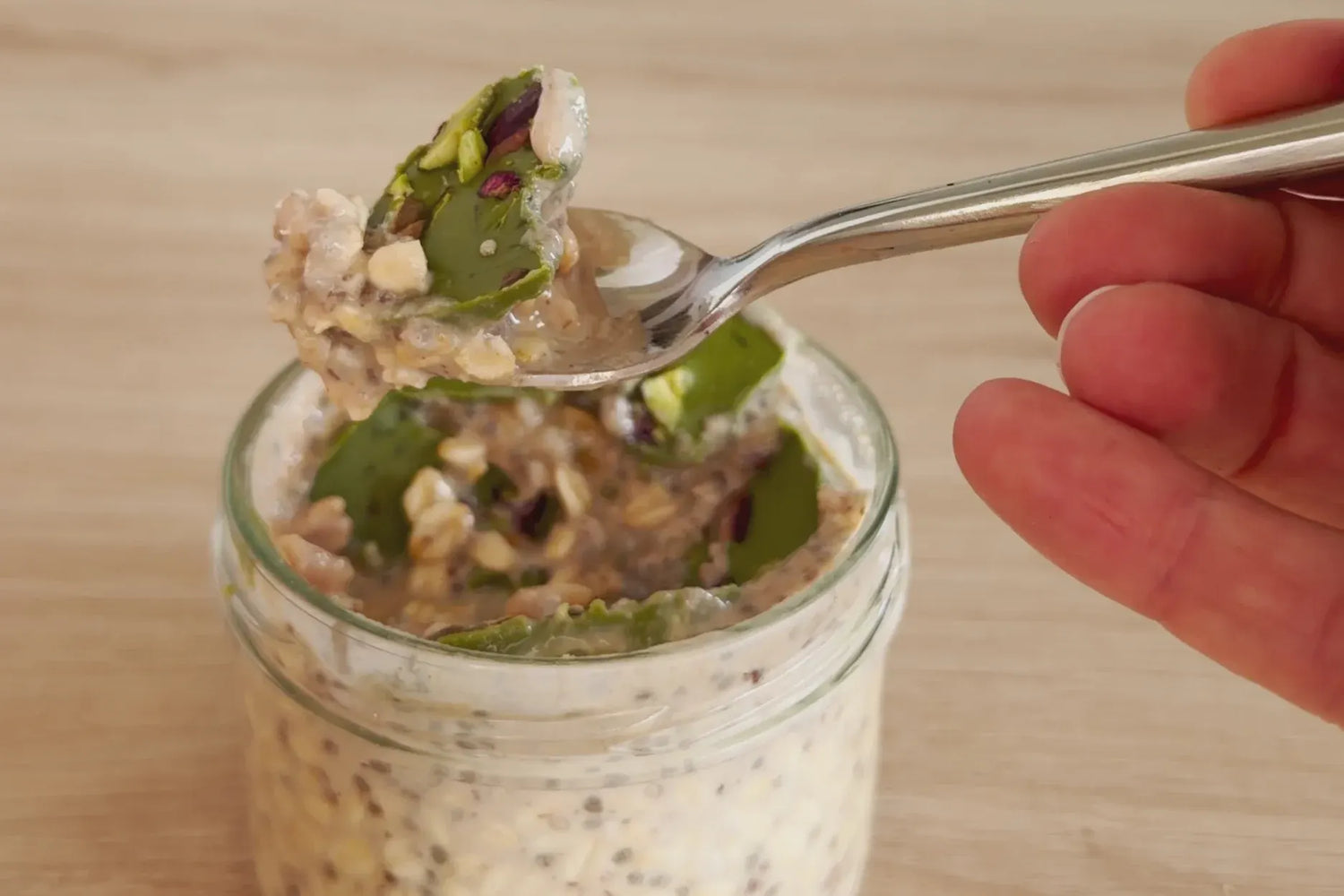 Pot de overnight oats Flocon Rebel matcha