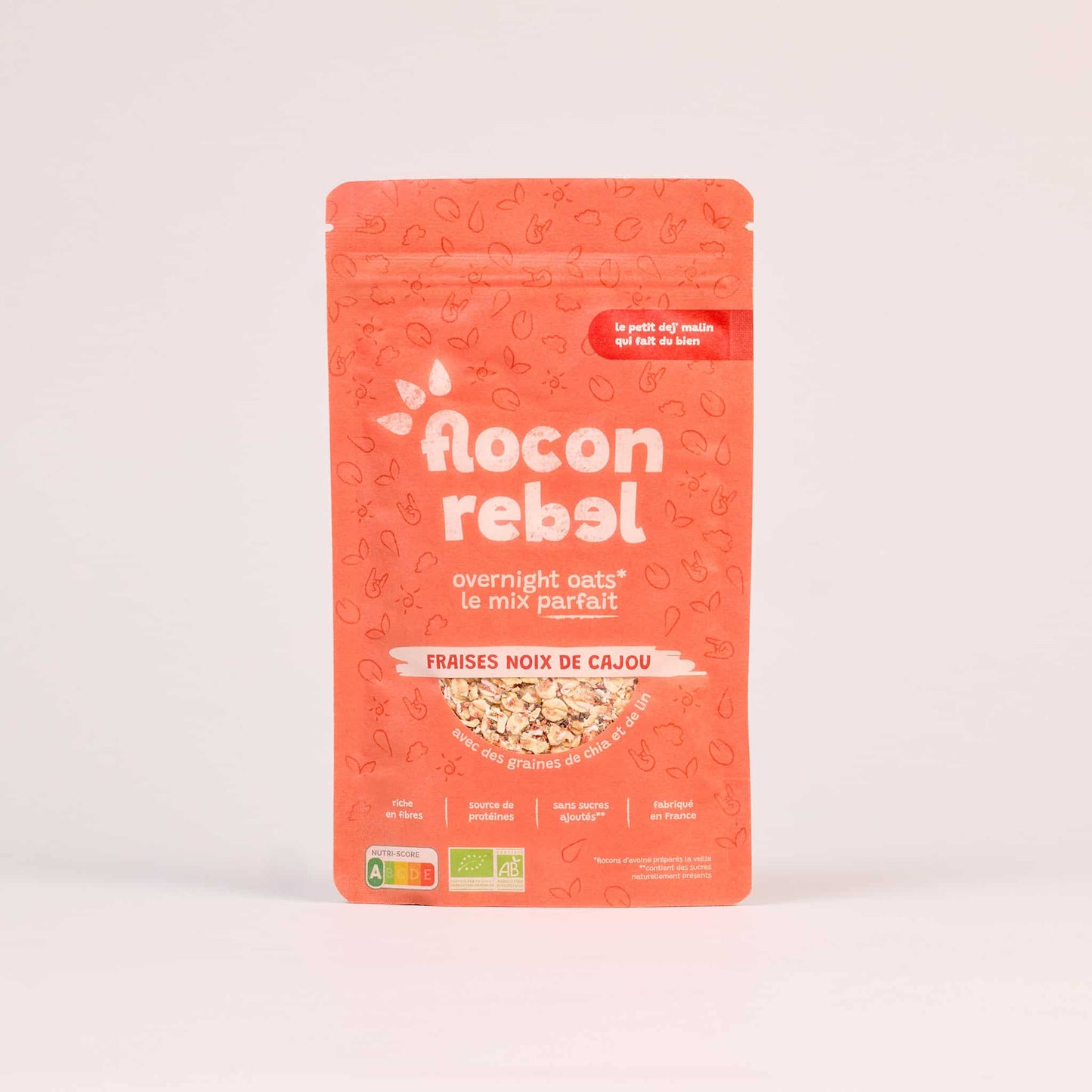 Sachet Flocon Rebel Fraises Noix de Cajou devant
